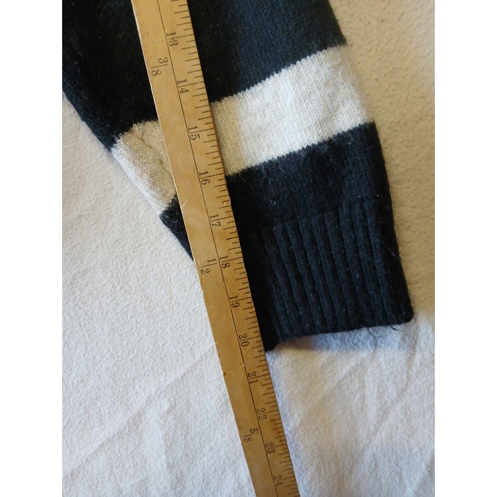 H‎ & M Wool Blend Black and White Striped V-Neck Sweater Womens Medium Collared - Picture 7 of 11